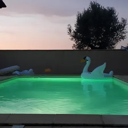 Piscine Et Vue Imprenable Holiday home Sainte-Camelle